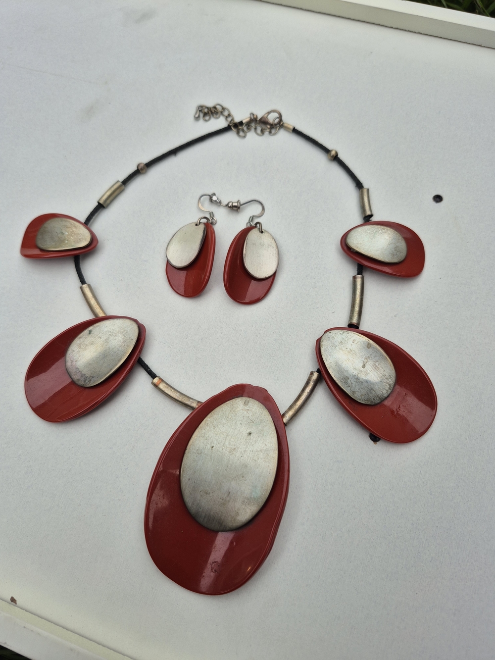 Red Oval Statement Necklace & Earrings Set - Unbranded